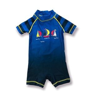 George Sailboat ⛵️ Rashguard 
9-12 Months